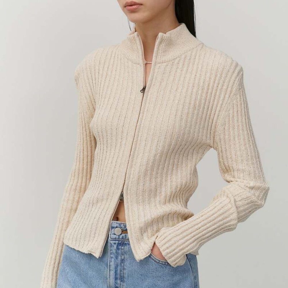 (Never worn) Amomento Zip Up Cardigan